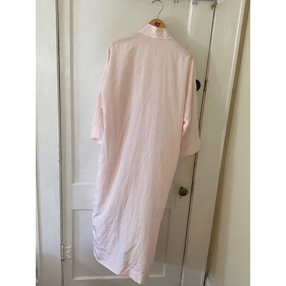 Vintage Christian Dior Women's Pink Embroidered Long Sleeve Bath Robe - L/XL - Picture 9 of 16